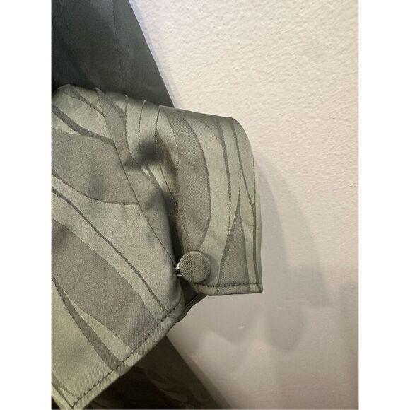 Ronny Kobo Green Long Sleeve Dress With Peek a Boo Back Size 12 - Picture 10 of 10